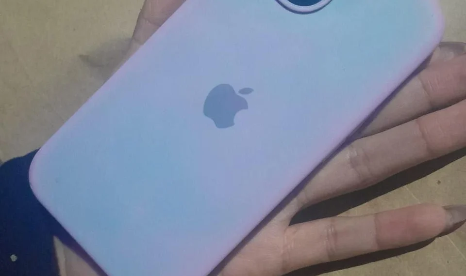 Violento robo en Rawson: armado con una punta, le quitó el celular a una menor e intentó refugiarse en una casa