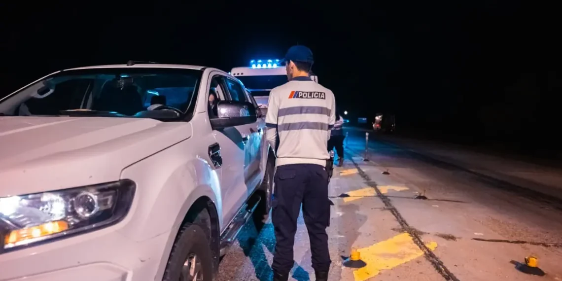 Cortes y regulaciones de tránsito en Capital por el desfile del 25 de Mayo y el Desafío Ruta 40