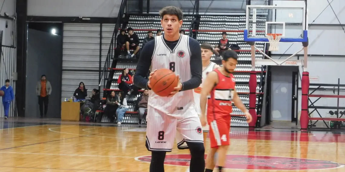 Acción y emoción en el Torneo Apertura Eric Sánchez: se completó una vibrante jornada de básquetbol local
