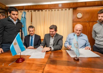 Nación y Provincia firmaron los convenios para poner en marcha los Centros de Familia y Centros Faro en San Juan