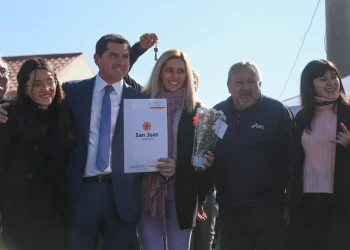 El sueño de la casa propia: Orrego entregó 105 viviendas en Ullum