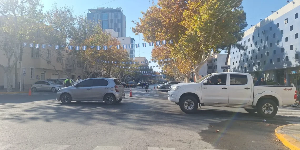 El Desafío Ruta 40 corona a su campeón en San Juan con un corte total en el centro capitalino