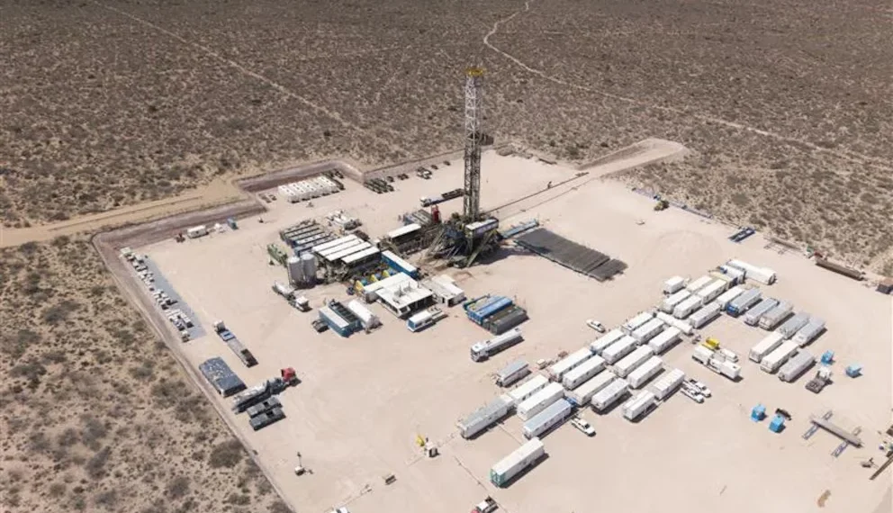 Histórico: YPF activa una inversión de USD 25.000 millones para reventar la producción de Vaca Muerta