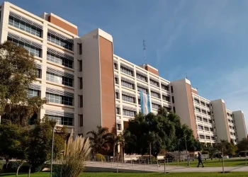 Estatales de San Juan ya tienen fecha confirmada para cobrar el sueldo de mayo y el aguinaldo