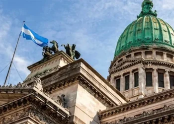 De vuelta a comisión: el oficialismo apura en el Senado el debate por el pago a los fondos buitre tras el freno de la oposición