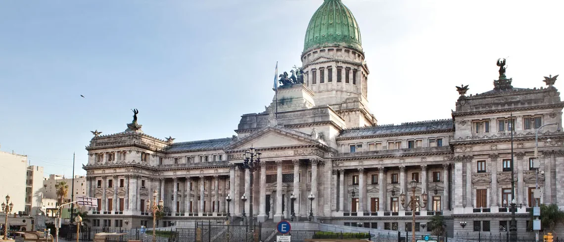 Agenda legislativa: el Ejecutivo ingresó los proyectos de regulación del lobby y el «Súper RIGI» a la Cámara de Diputados