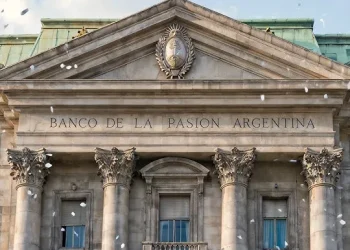 Salvavidas financiero frente a la mora récord: el Banco Nación sacude el mercado con un plan de rescate y los demás bancos rearman sus estrategias