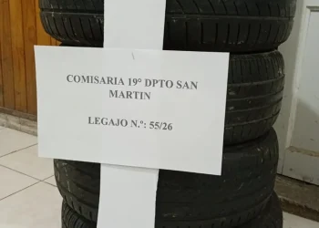 Operativo policial en San Martín: recuperan cuatro cubiertas robadas en Villa Dominguito