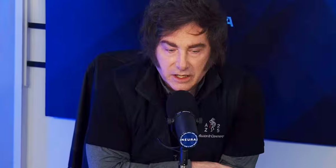 Éxito en el programa económico: Javier Milei analizó en vivo los datos de inflación y defendió el rumbo liberal en neura