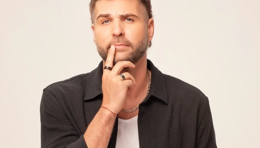 En clave de stand up: Juampi González vuelve a San Juan para «sacudir» los mandatos sociales