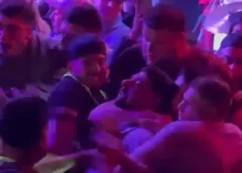 Escándalo en la noche: Néstor Ortigoza terminó a las trompadas en un boliche y fue echado por la seguridad