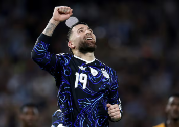Amnistía confirmada: Otamendi estará presente en el debut mundialista ante Argelia