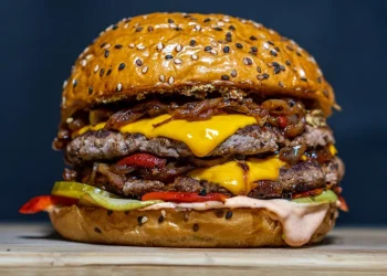 Día Mundial de la Hamburguesa: el viaje de la Argentina desde la nostalgia de Pumper Nic hasta el furor de las «smash»