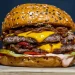 Día Mundial de la Hamburguesa: el viaje de la Argentina desde la nostalgia de Pumper Nic hasta el furor de las «smash»