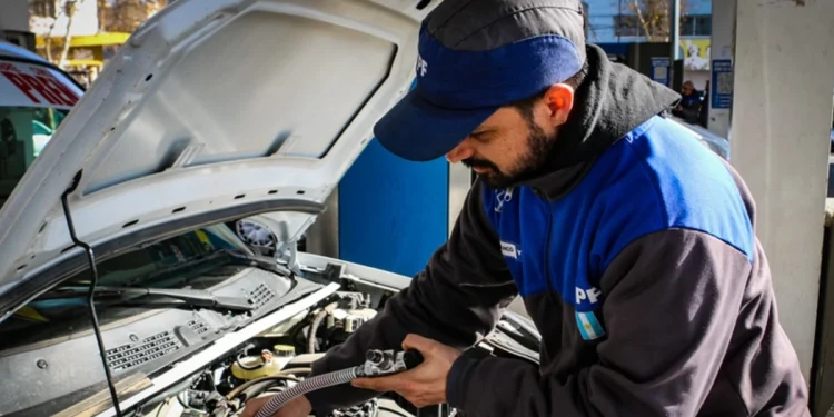 Boom del GNC en San Juan: casi el 40% de los autos 0 km se pasan a gas apenas salen de la concesionaria