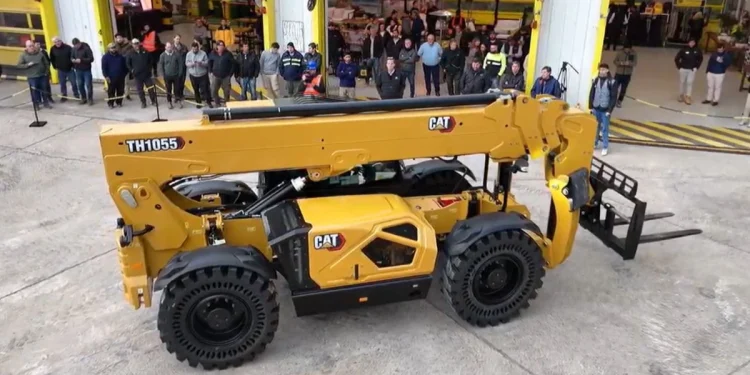 Finning Cat Argentina presentó los nuevos manipuladores telescópicos Cat ideales para el desarrollo minero local