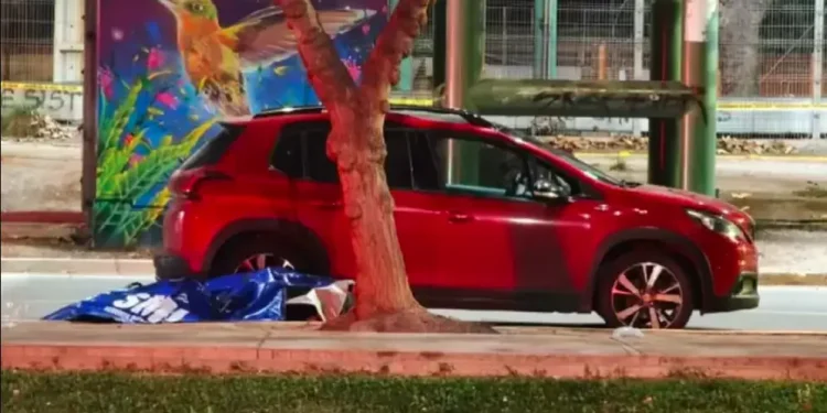 Conmoción y horror en Chile: le robaron el auto a una familia argentina y su hijo de 12 años murió tras ser arrastrado 30 cuadras