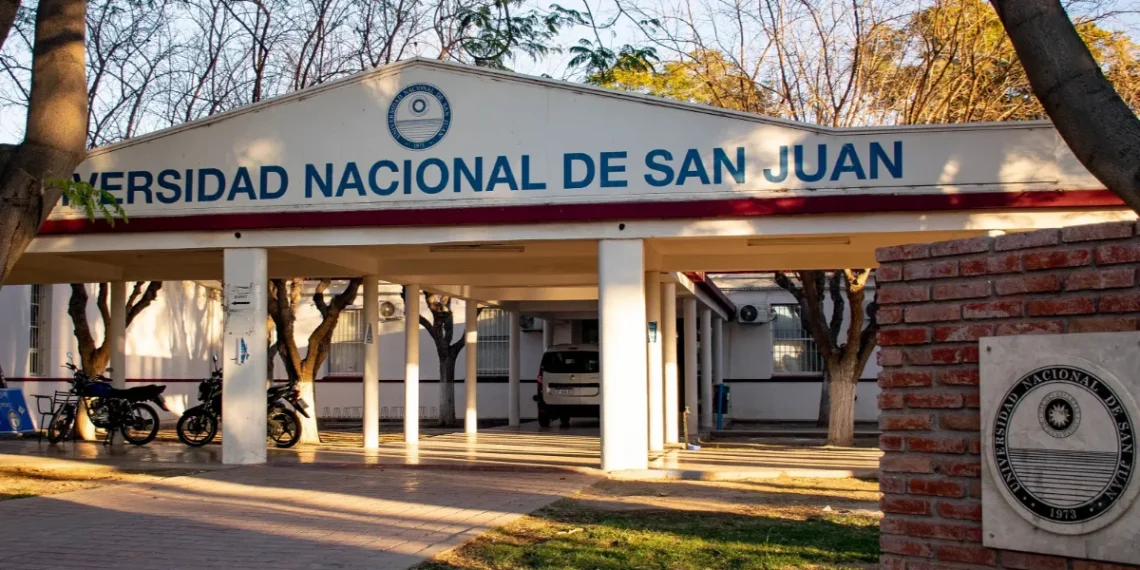 La UNSJ avanza con la planificación de la carrera de Medicina: capacitan a los docentes y licitan nuevas aulas