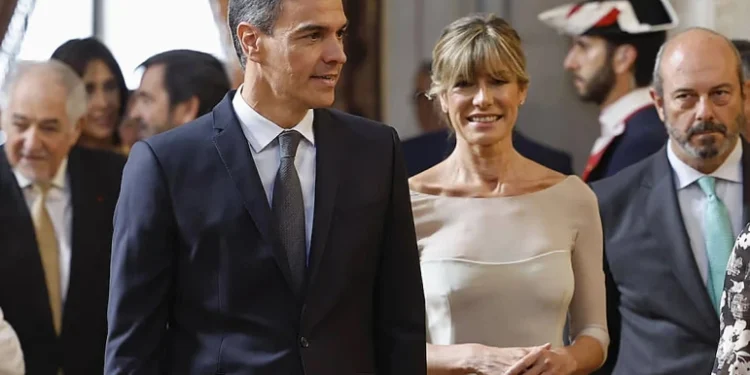 Giro histórico en España: envían a juicio por corrupción a Begoña Gómez, la esposa de Pedro Sánchez