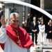 El papa León XIV llegó a Madrid y rompió una histórica ausencia de 15 años