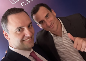 Manuel Adorni anunció que Javier Lanari deja la Secretaría de Comunicación