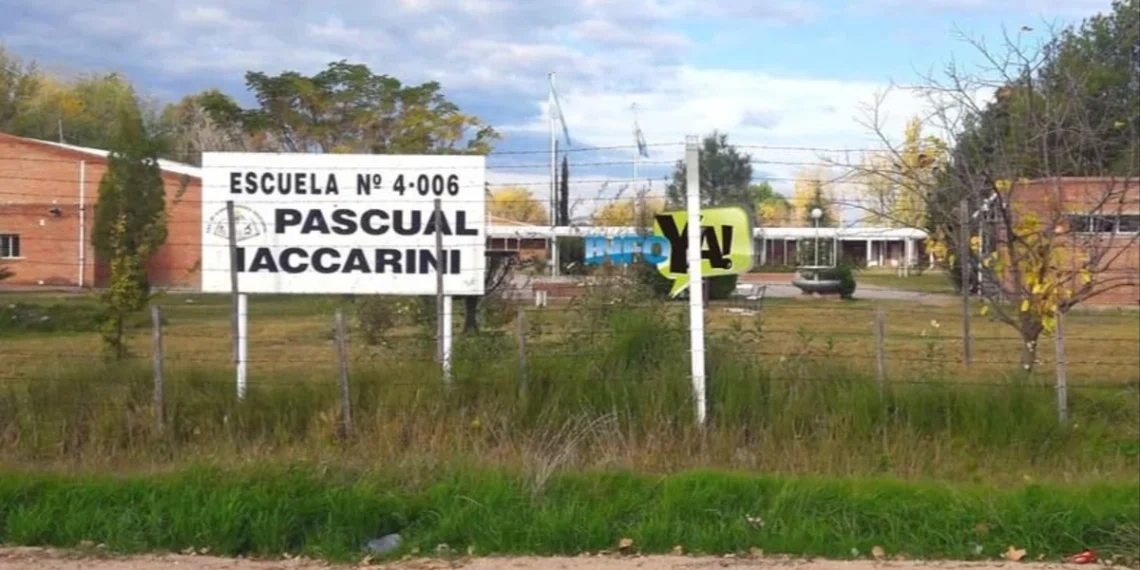 Pánico en una escuela de San Rafael: un alumno sacó un cuchillo en el aula e intentó apuñalar a un compañero