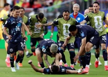 Heroica victoria: Paraguay venció a Turquía con un jugador menos y sigue con vida en el Mundial