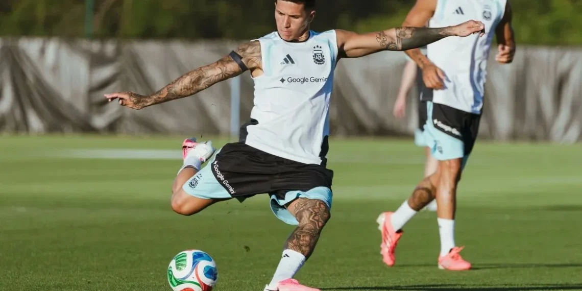 Lionel Scaloni ya definió el primer once de la Selección Argentina con sorpresas y varias bajas en Kansas