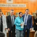 Orrego encabezó una entrega de audífonos y anteojos que transforma la vida cotidiana de las familias