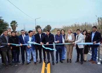 Orrego inauguró una repavimentación clave para Angaco y San Martín y anunció nuevos asfaltos