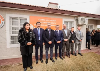 Cercanía, cuidado y acompañamiento: se inauguró un centro para consumos problemáticos en Rivadavia