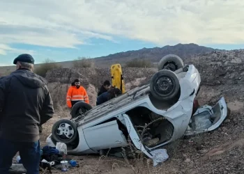 Urgente: Vuelco en Ruta 60 a la altura del embarcadero