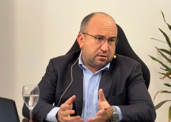 Miodowsky en Radio Colón: “El vecino puede estar de acuerdo o no, pero las obras están a la vista”