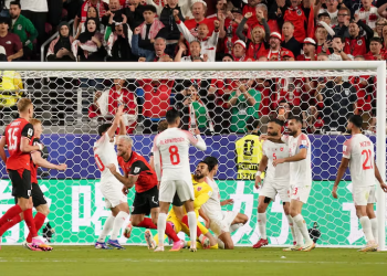 Austria pisó fuerte en el debut y comparte el liderazgo con Argentina