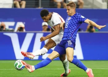 Lluvia de goles en Texas: Inglaterra pisó fuerte y amargó a Croacia en el debut mundialista