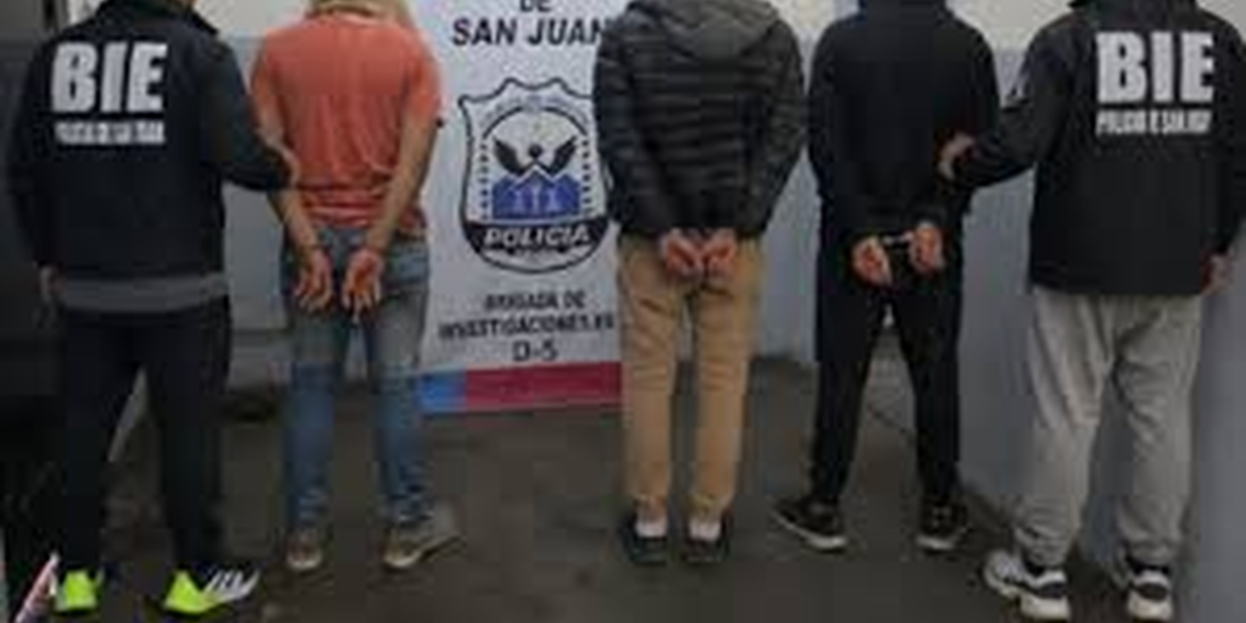Intentaron robarle la bicicleta a un joven en pleno centro de Rawson y tres sospechosos fueron detenidos