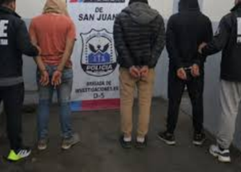 Intentaron robarle la bicicleta a un joven en pleno centro de Rawson y tres sospechosos fueron detenidos