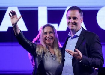 ​Fuerte respaldo oficial a Manuel Adorni tras anunciar su salida del Gobierno