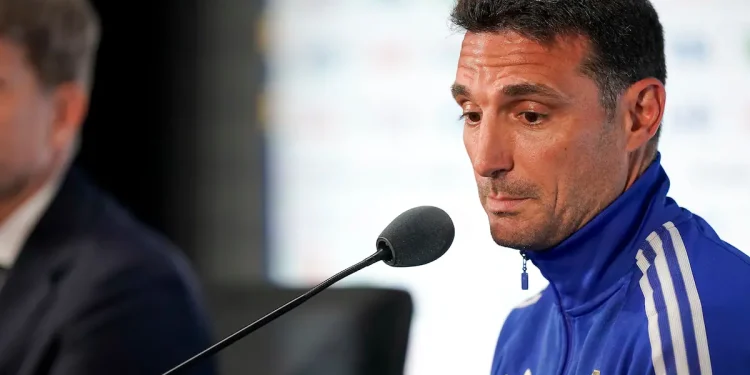 Scaloni alza la voz: críticas a la pausa de hidratación y novedades sobre Messi antes del duelo con Austria
