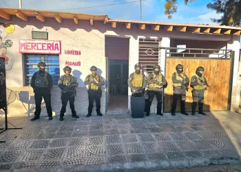 Con las manos en la masa: cayó una mujer que regenteaba un kiosco de drogas en Villa Lerga