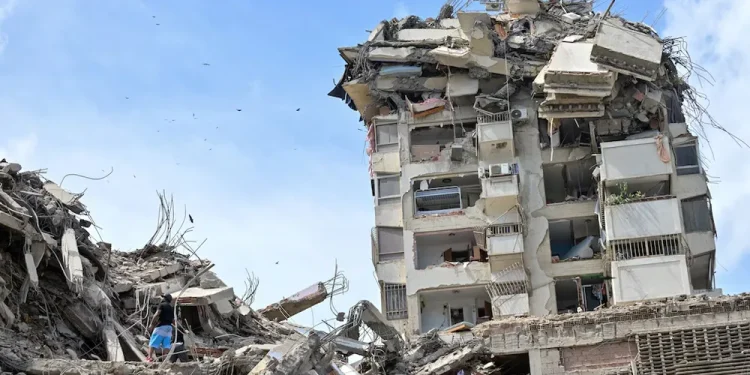 Catástrofe en Venezuela: ya reportan 188 muertos por el doble terremoto y los rescatistas trabajan contrarreloj