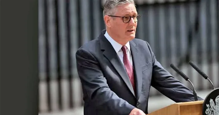 Terremoto político en el Reino Unido: renunció el primer ministro Keir Starmer tras perder el apoyo de su propio partido
