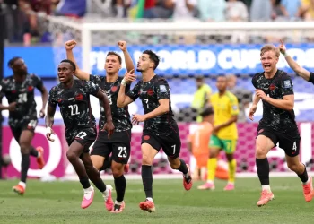 Canadá clasifica a octavos de final con un triunfo agónico ante Sudáfrica