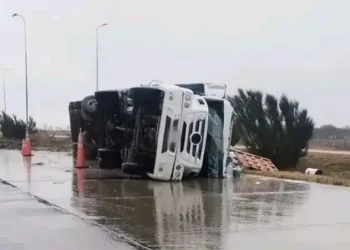 Volcó un camionero sanjuanino en San Luis: manejaba alcoholizado por la Autopista Serranías Puntanas