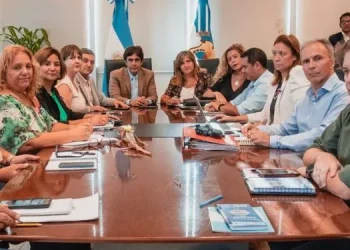 Paritaria docente: AMET exige que la Provincia garantice los insumos para las escuelas técnicas