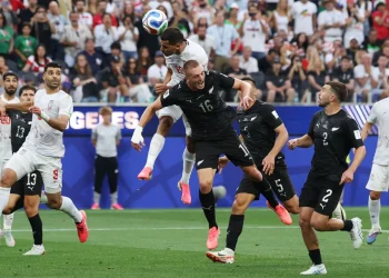 Lluvia de goles y paridad absoluta entre Irán y Nueva Zelanda en Los Ángeles