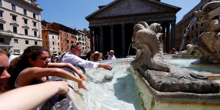 Alerta humanitaria: la OMS reportó más de 1.300 muertes adicionales por la feroz ola de calor en Europa