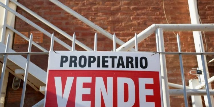 La paradoja inmobiliaria de San Juan: Sobran propiedades para la venta pero el mercado está paralizado