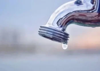 Corte de agua en Rivadavia: OSSE cambia una bomba clave y se verá afectado el servicio en La Bebida