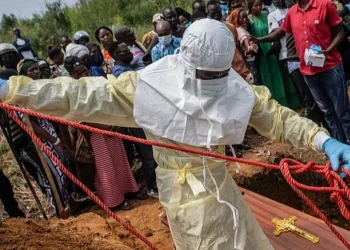 Preocupación mundial: alarma por un brote de ébola en el Congo que ya provocó más de 400 muertes